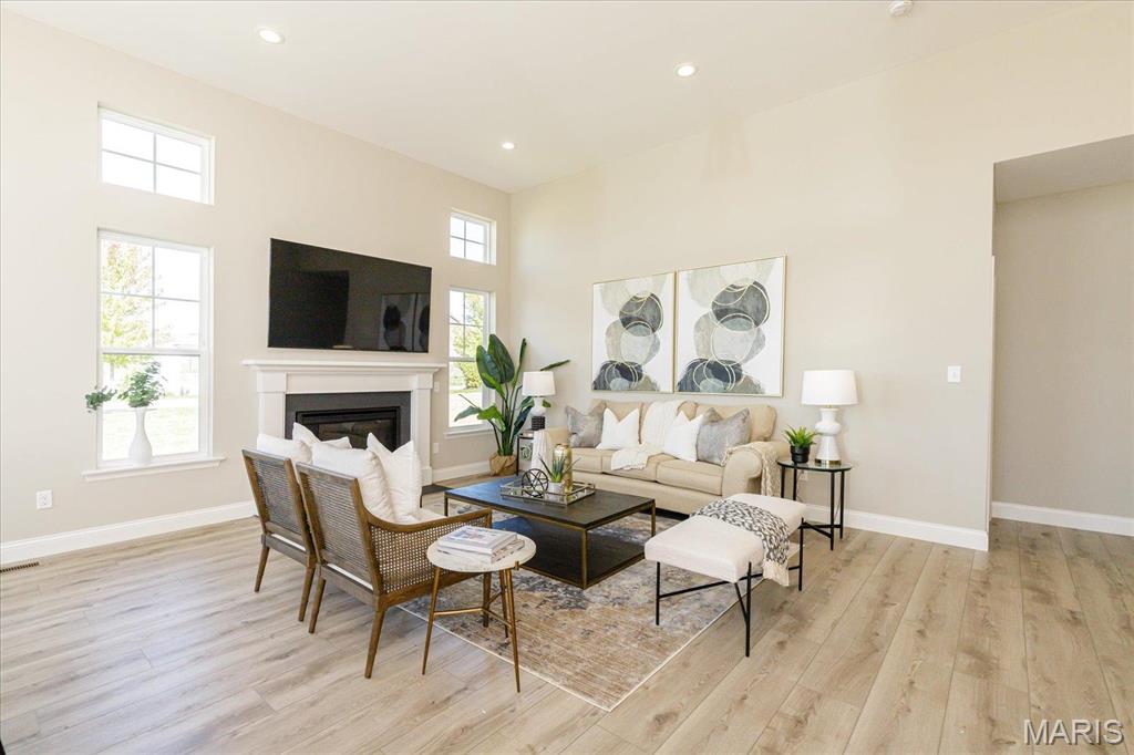 Ryehill Manor - Residential