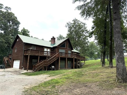 Photo of 2227 Audubon Road, Poplar Bluff, MO 63901 (MLS # 26035318)