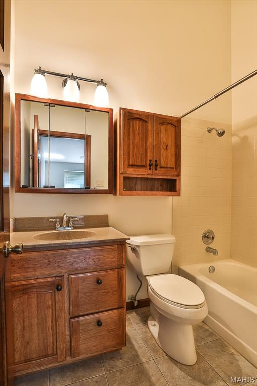 Woodside Trails Condo First - Residential