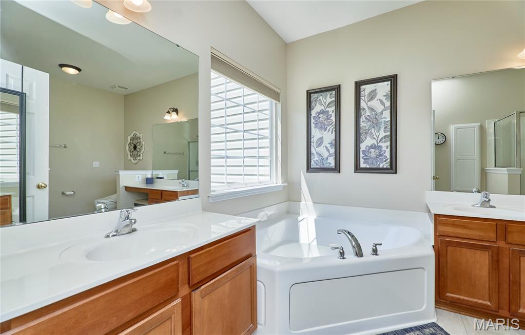 Manors At Orchard Glen - Residential