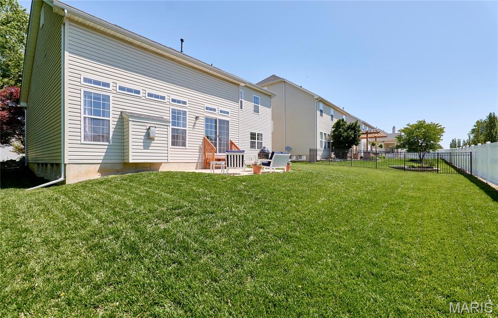 Manors At Orchard Glen - Residential