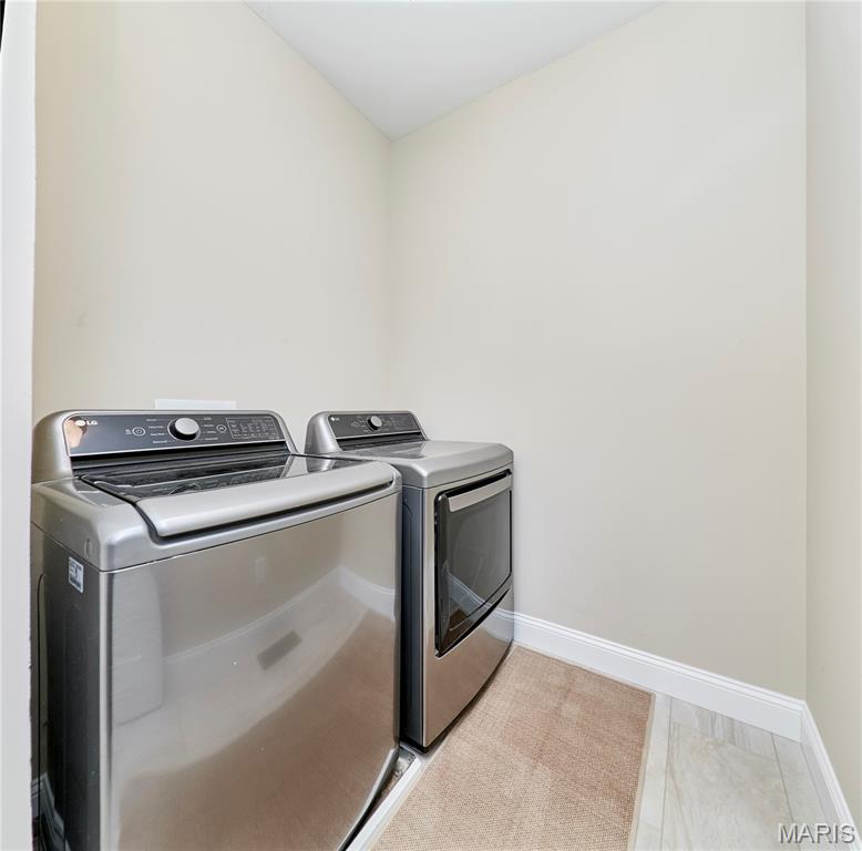 Manors At Orchard Glen - Residential