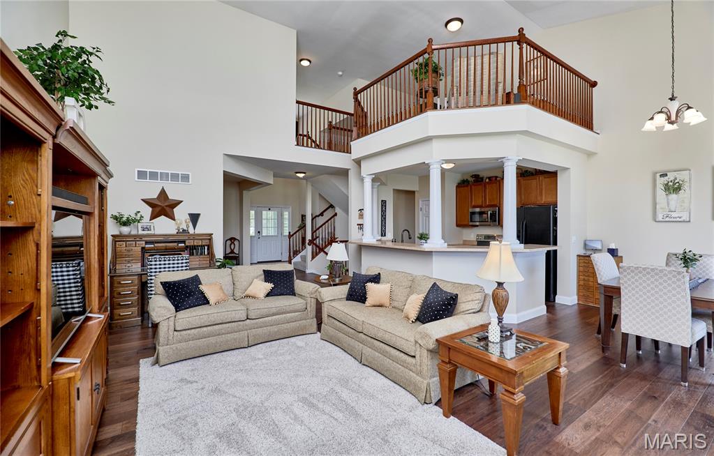 Manors At Orchard Glen - Residential