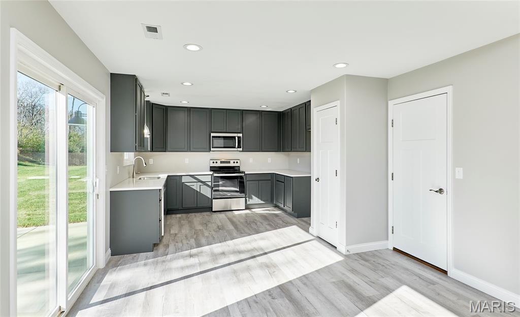 Peruque Creek Manor - Residential