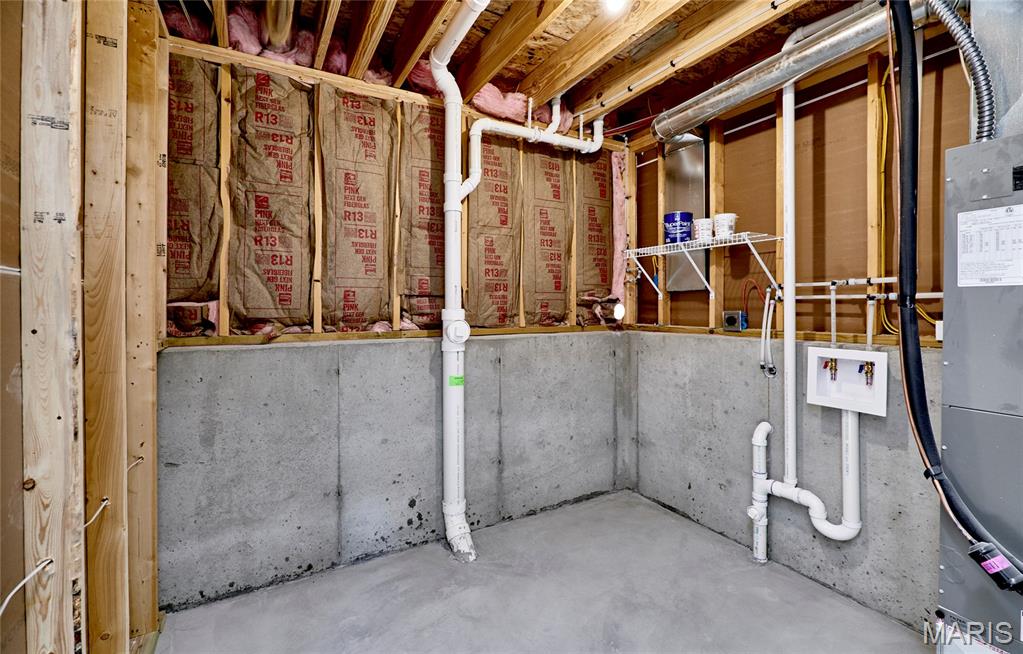 Peruque Creek Manor - Residential