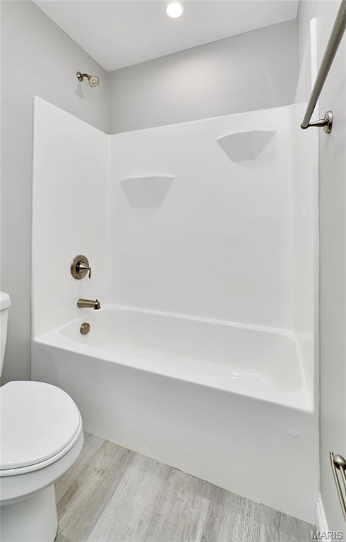 Peruque Creek Manor - Residential