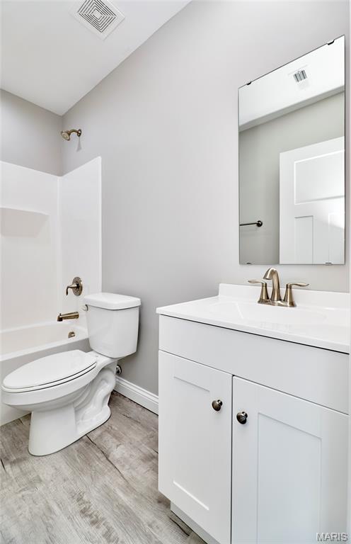 Peruque Creek Manor - Residential