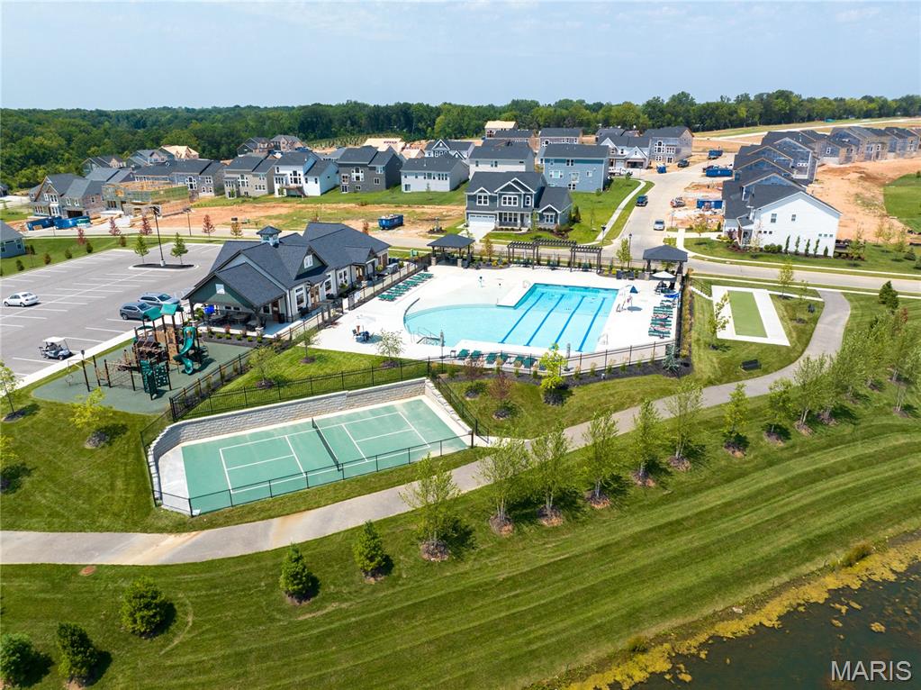 Streets Of Caledonia #4 - Residential