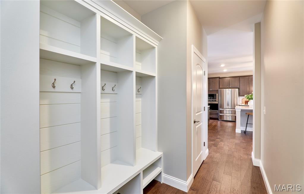 Streets Of Caledonia #4 - Residential