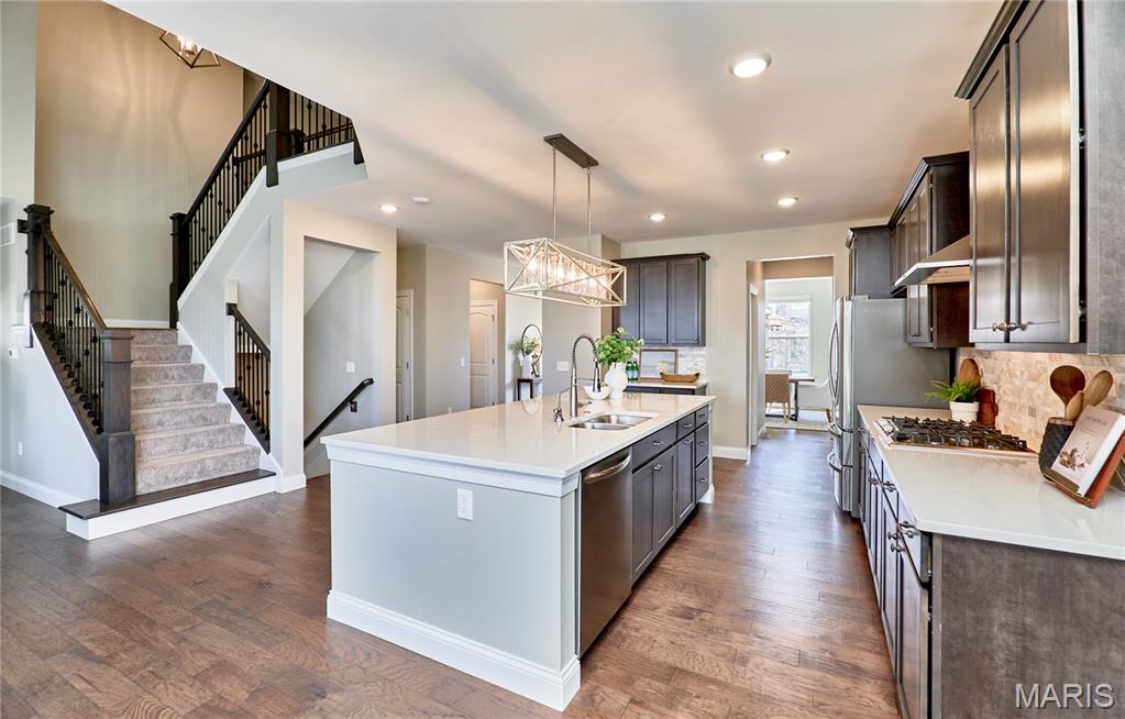 Streets Of Caledonia #4 - Residential