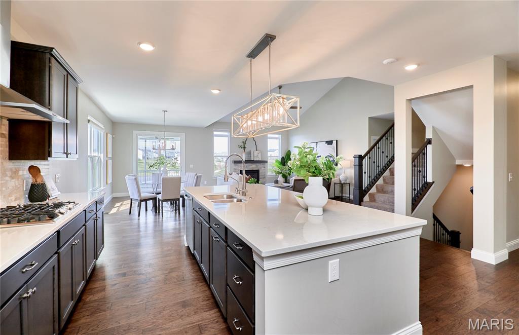 Streets Of Caledonia #4 - Residential