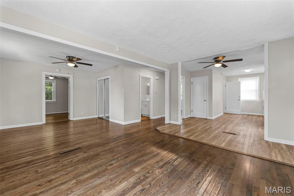 New Town Of St Ferdinand - Residential