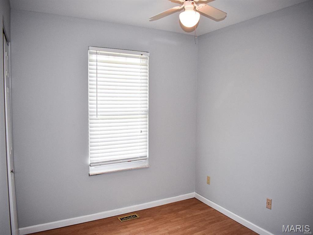 St Louis, Missouri 63119, United States, 2 Bedrooms Bedrooms, ,2 BathroomsBathrooms,Residential,Active,221661