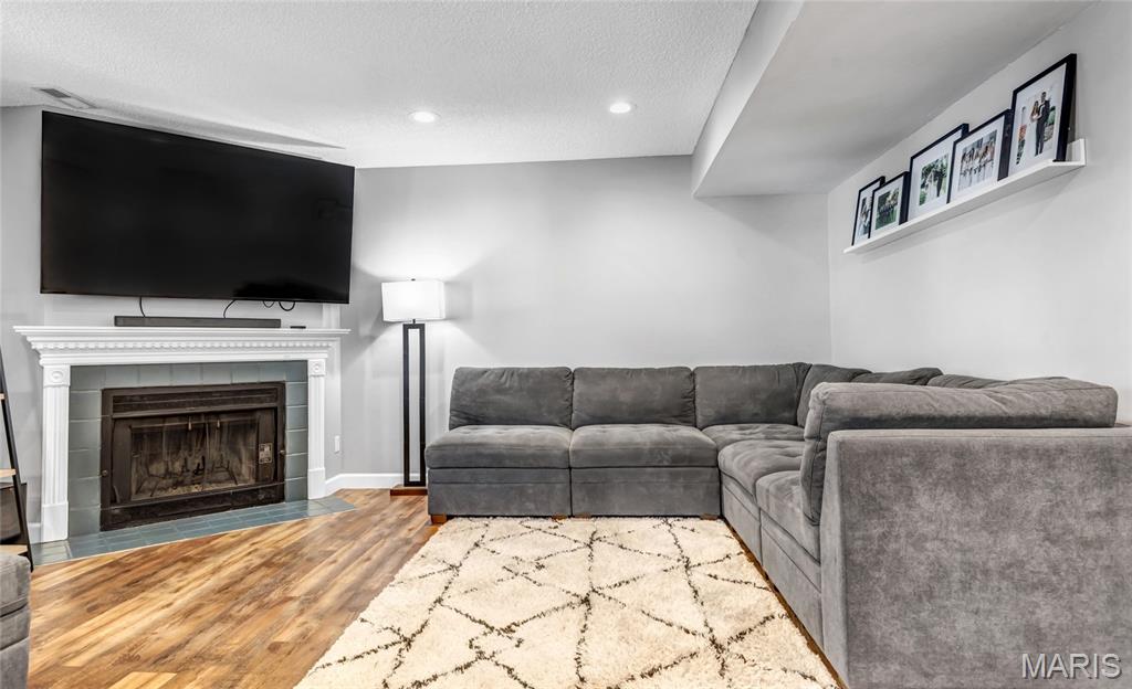 Brentwood Forest Condo Ph Five - Residential