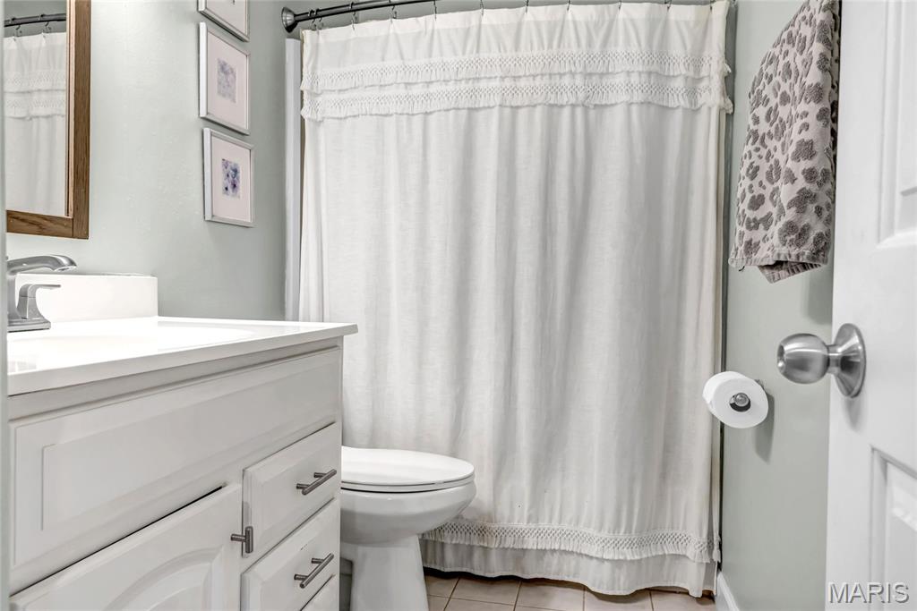 Brentwood Forest Condo Ph Five - Residential