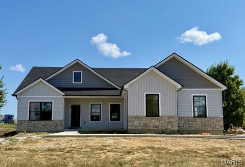453 Chantilly Court Warrenton MO 63383