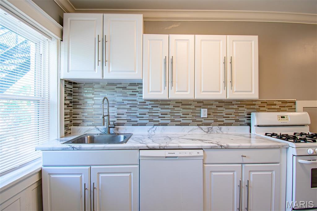 Delmar Garden - Residential Income