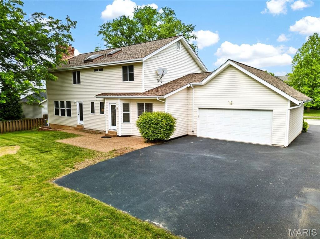 Photo of 1513 Hudson Landing, Unincorporated, MO 63303 (MLS # 26029521)