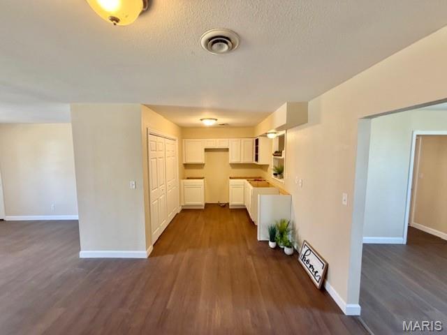 Raven Manor - Residential