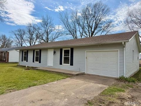 1063 Ravenwood Drive Montgomery City MO 63361