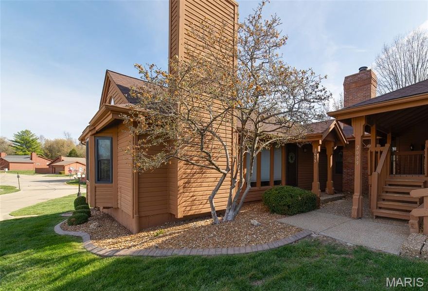 Open House is scheduled for Saturday, 3/23, 1-3PM. Beautifully maintained 2-bedroom, 2-bath END UNIT/raised-RANCH condo with 2-CAR GARAGE located in the CONVENIENT Chateau Country Club Community. This pristine home reflects pride of ownership in the details and maintenance.  The RECREATION CENTER features a Multi-Purpose Room, INDOOR & OUTDOOR SALT-WATER POOLS, Sports COURTS, SAUNA, WORKOUT AREA & MORE!  GALLERY ENTRY with lots of windows to VAULTED/WOOD-BEAMED CEILING in GREATROOM w/ WOOD BURNING fireplace and custom CABINETRY. WOOD-LIKE laminate flooring in living areas. TONS of NATURAL LIGHT! Great Room w/ GAS FIREPLACE & BAY WINDOW! Kitchen & Breakfast area have sliding-glass-door to PRIVATE DECK - Refrigerator remains! Lovely GARDEN WINDOW over sink. HUGE 15 x 11 primary Bedroom w/ BAY WINDOW and WALK-IN CLOSET! UPDATED, ADJOINING JACK & JILL BATHRM. UPDATED shower/glass doors w/ designer surround. VANITY w/ neutral QUARTZ COUNTER and DOUBLE SINKS.  Fresh Neutral Paint throughout! Lower Level is FINISHED. Family Room, Full Bath (shower), CEDAR CLOSET, Laundry-WASHER/DRYER REMAIN! Low Monthly Fee $350 includes exterior maintenance/some insurance, lawn/snow & Recreation Center amenities! Fantastic HOA Management! Hwys 94/70/364 and schools are close by. Less than a mile to the KATY TRAIL and Streets of St. Charles!