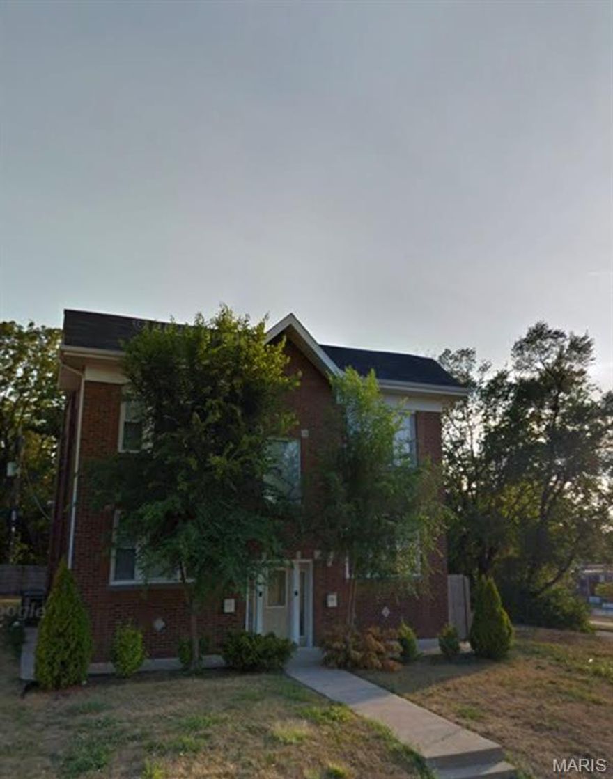 Calling all Investors! Looking to begin or expand your portfolio? Look no further! Cash flow with a solid renter in place!