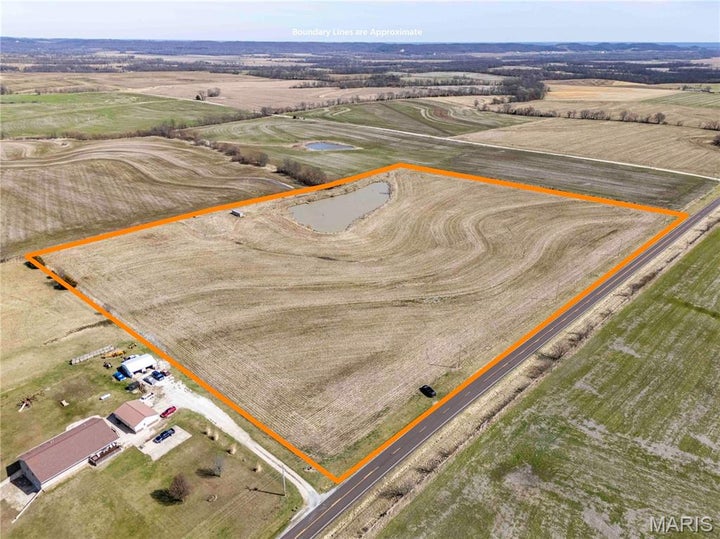 Photo 1 of 28 — 00 MO Highway B, Frankford, MO 63441