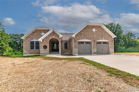 Photo of 4606 Sundown Trail, Barnhart, MO 63012 (MLS # 26060600)