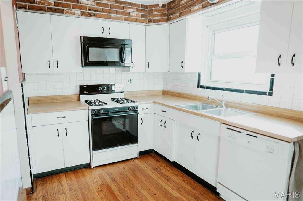 Rose Garden 3 - Residential