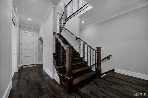 Tiny photo for 15 Ladue Meadows, Creve Coeur, MO 63141 (MLS # 26066705)