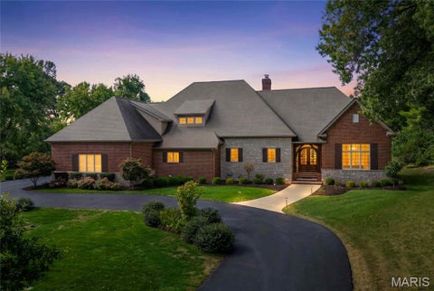Tiny photo for 15 Ladue Meadows, Creve Coeur, MO 63141 (MLS # 26066705)