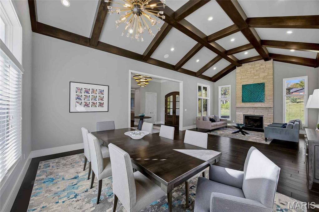 15 Ladue Meadows
