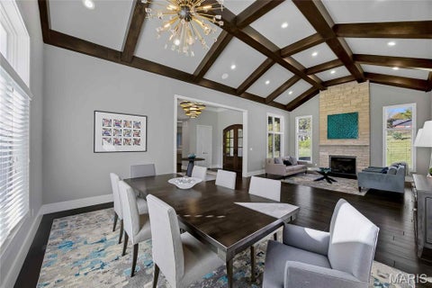 Tiny photo for 15 Ladue Meadows, Creve Coeur, MO 63141 (MLS # 26066705)