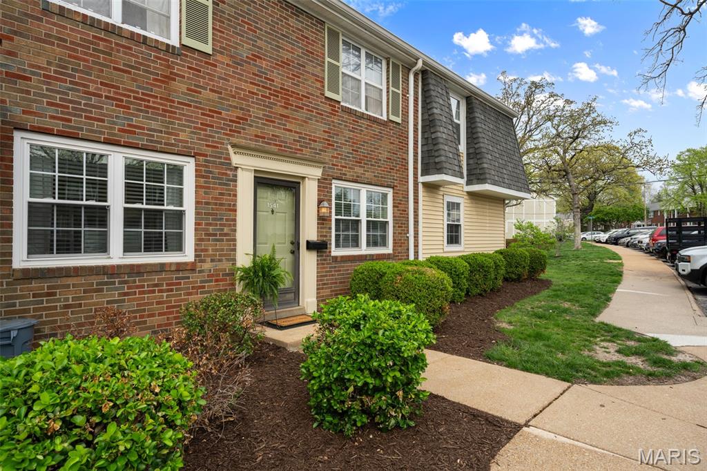 Brentwood Forest Condo Ph Seven - Residential