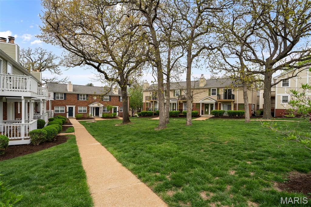 Brentwood Forest Condo Ph Seven - Residential