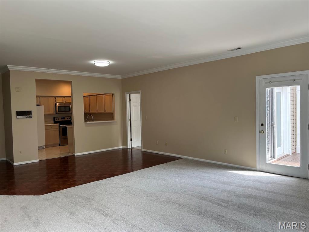 Briarcliff Condominium complex - Residential