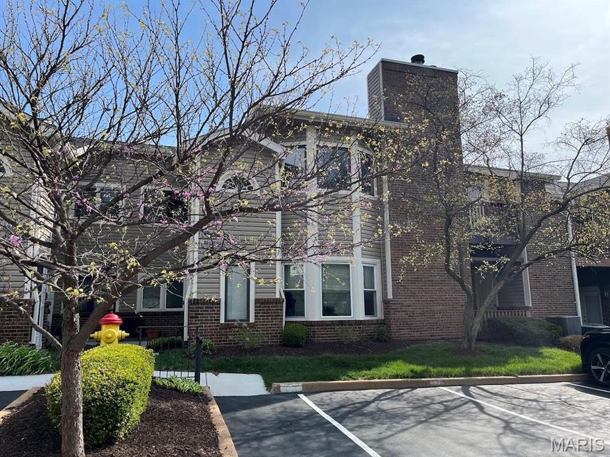 Introducing 10942 Vauxhall Drive! 

Enjoy low-maintenance living in the highly sought-after Briarcliff Condominium complex, ideally located in the heart of Creve Coeur and within the award-winning Ladue School District. Conveniently situated just off Olive Boulevard with easy access to major highways, this location offers abundant dinning, shopping, and entertainment options nearby.

This meticulously maintained 2-bedroom, 2-full-bathroom condo is truly move-in ready, featuring an open floor plan with new paint and carpet (2026). The spacious living room is highlighted by a charming bay window and wood-burning fireplace, and flows seamlessly into the dining area, kitchen and private covered deck – perfect for relaxing or entertaining.

Both bedrooms feature walk-in closets, and both bathrooms include new toilets. The in-unit laundry is conveniently located next to the kitchen. The unit also includes one assigned outdoor parking space. 

Residents of Briarcliff enjoy access to excellent community amenities including an outdoor pool, clubhouse, fitness center, tennis court, and basketball court. 

HOA includes: Trash, Water, Snow Removal, Landscaping, Grounds Maintenance, Clubhouse, Pool, Fitness Center, Basketball Court, and Tennis Court.

Seller is a licensed real estate agent.