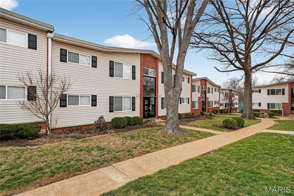 Washington Place Condo & Sec - Residential