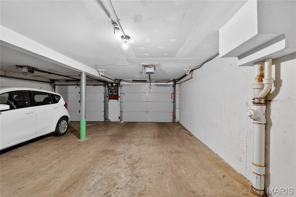 Washington Place Condo & Sec - Residential