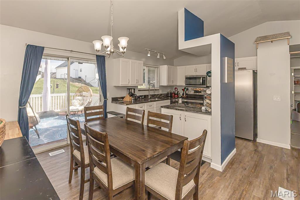 Hollow Creek - Residential