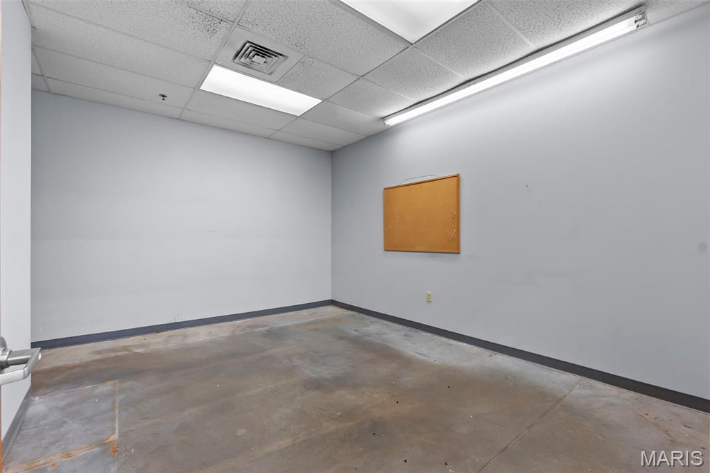 NA - Commercial Sale