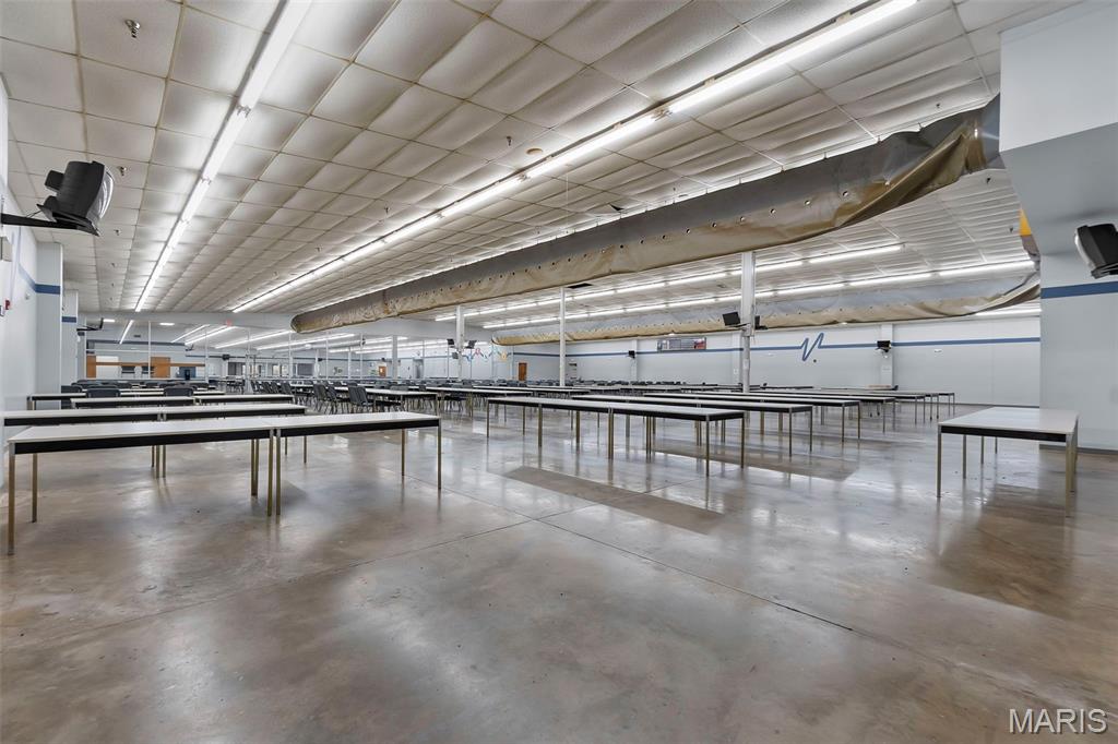 NA - Commercial Sale