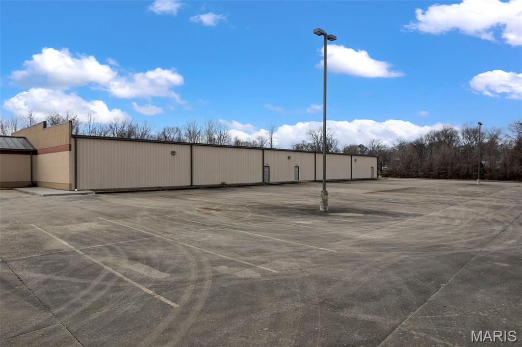 NA - Commercial Sale