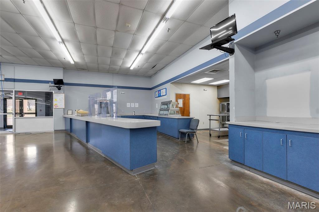 NA - Commercial Sale