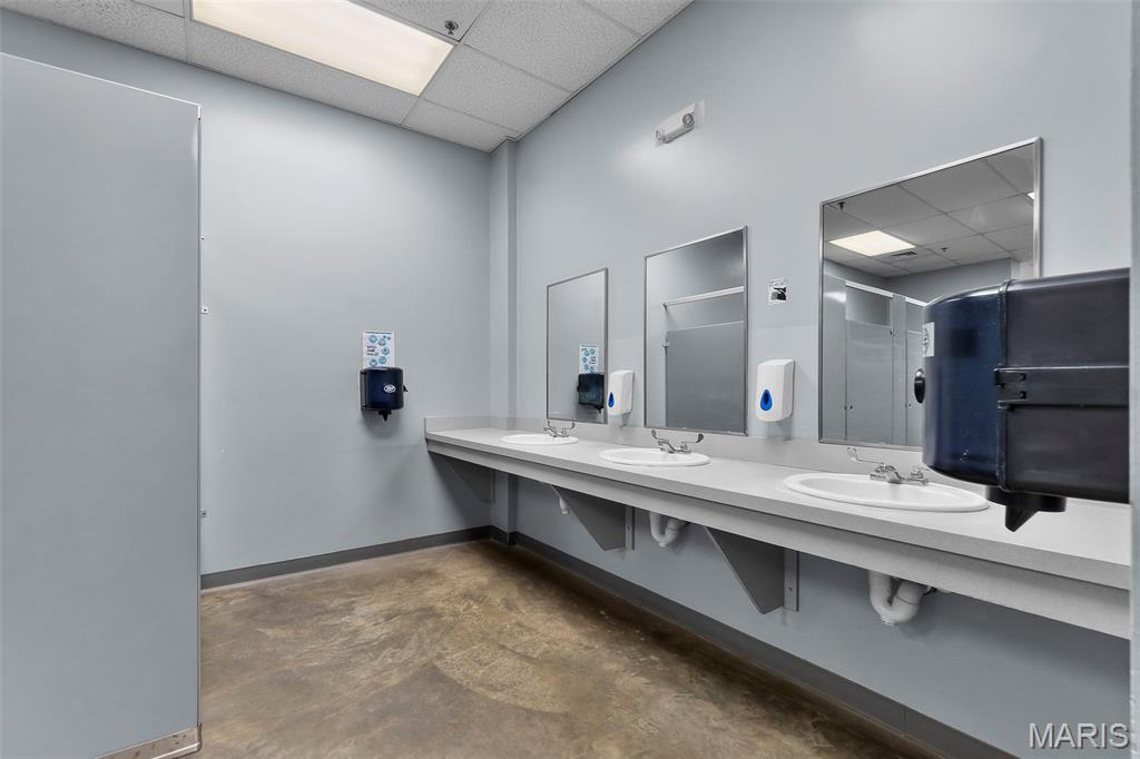 NA - Commercial Sale