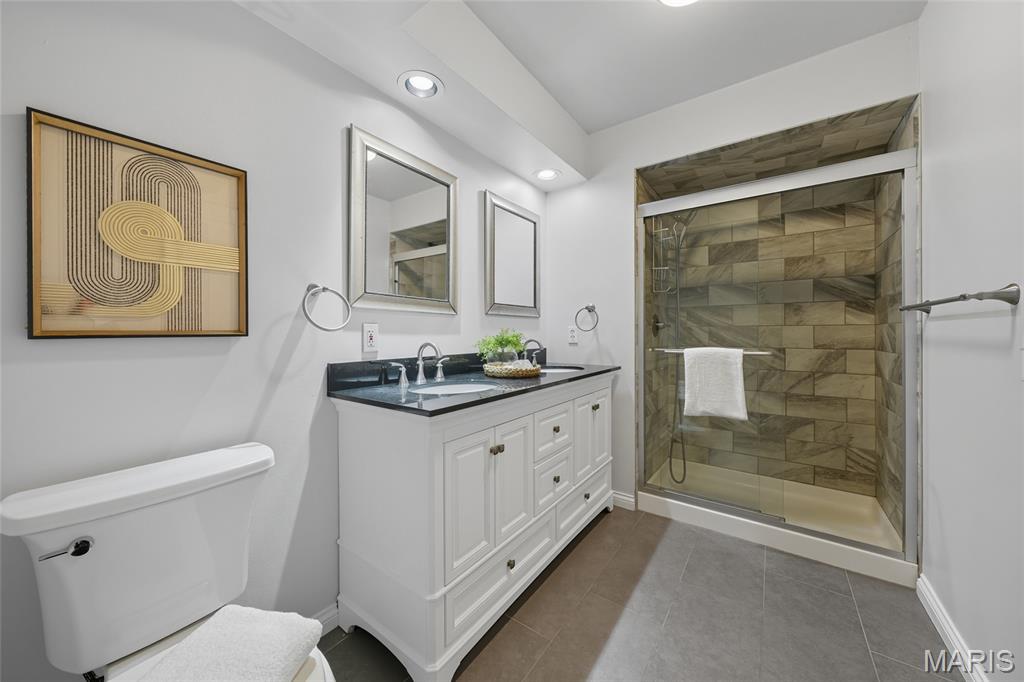 Des Peres, Missouri 63122, United States, 4 Bedrooms Bedrooms, ,2 BathroomsBathrooms,Residential,Coming Soon,218362