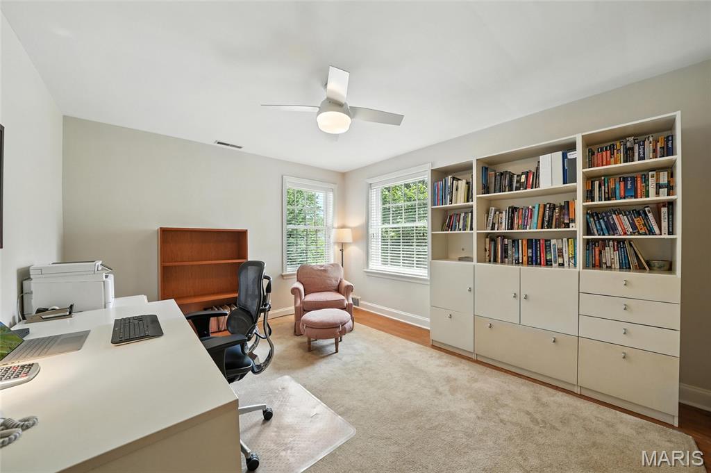 McKnight Acres Lt 7 & Lt Pts 5 & 9 Sub - Residential