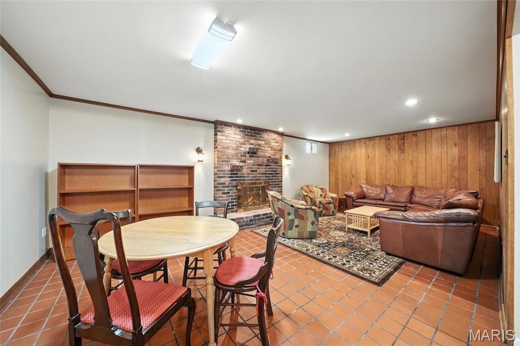 McKnight Acres Lt 7 & Lt Pts 5 & 9 Sub - Residential