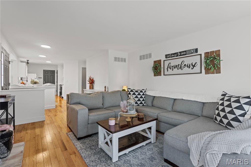 12075 Autumn Lakes Drive