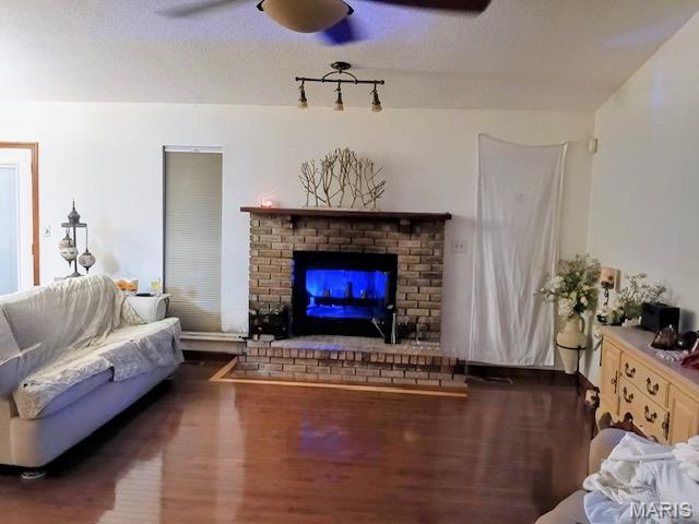 2112 Granite Court
